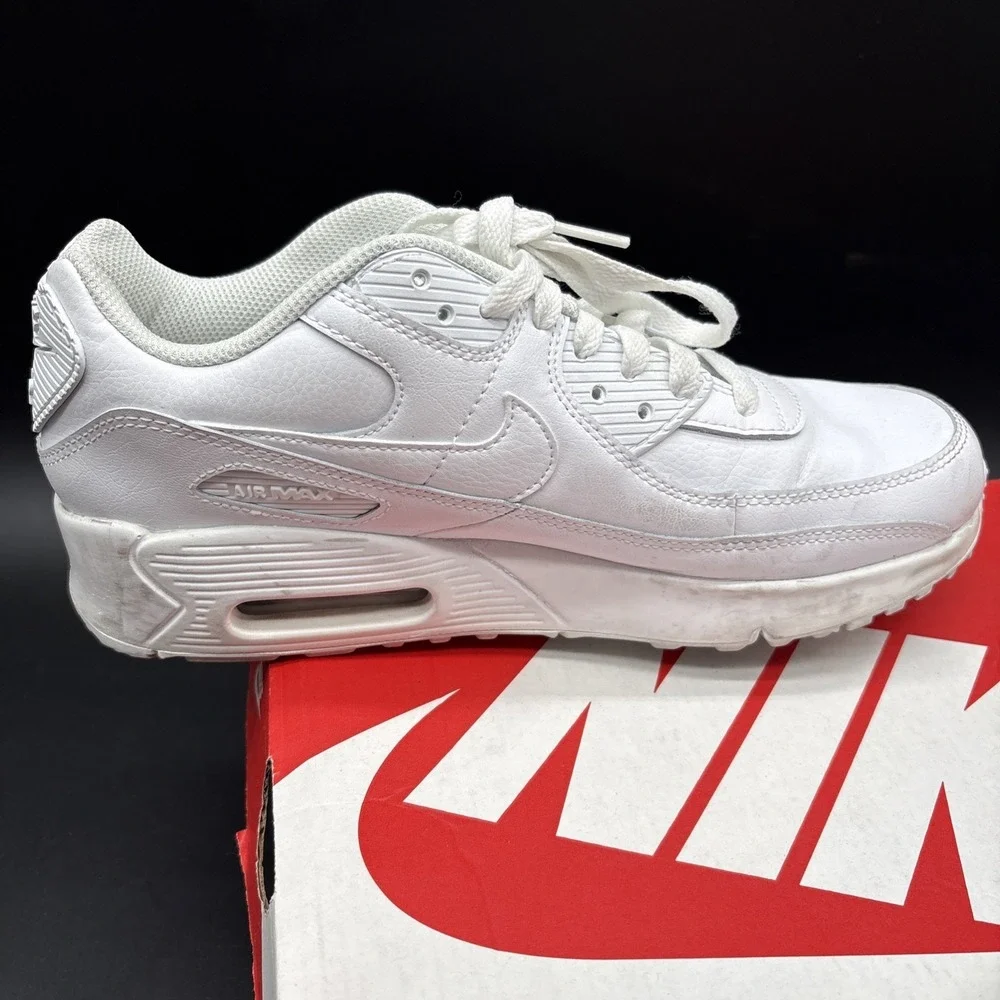 Nike Air Max 90 LTR GS Kid's Sneakers Size 6.5Y Low White Good Used W/Box